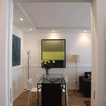 Apartment Aliette Suites - Stazione Centrale Milan
