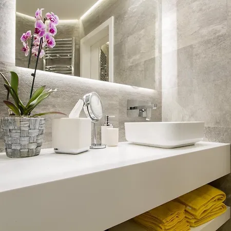 Aliette Suites - Stazione Centrale Apartment Milan