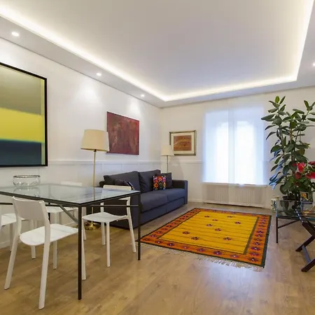 Apartment Aliette Suites - Stazione Centrale Milan